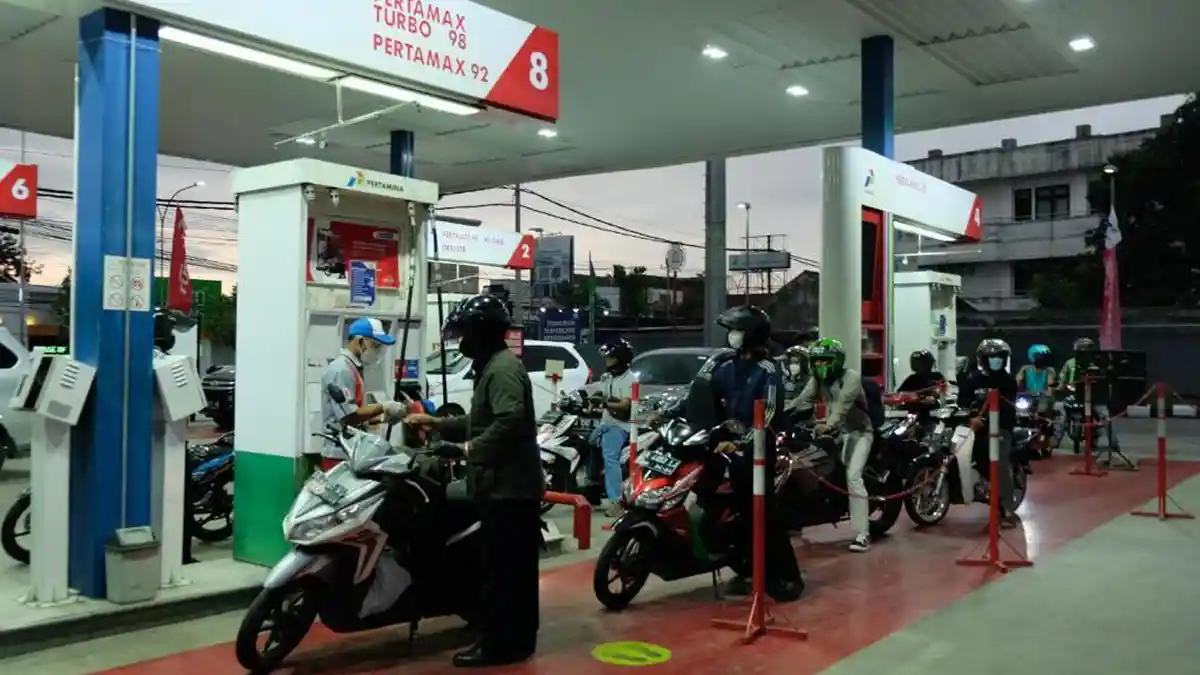 Daftar Harga BBM Non Subsidi Seluruh Indonesia Selasa 7 Maret 2023, Harga di Jateng Segini