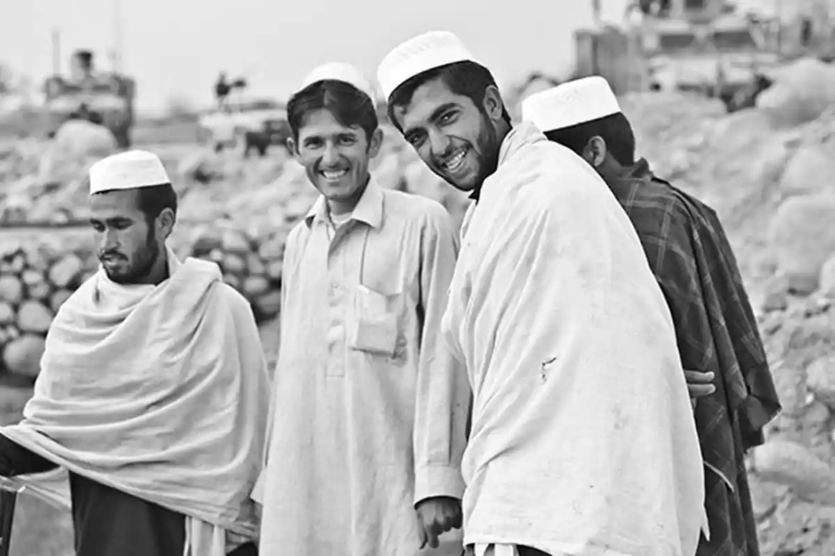 Amalan Sunnah yang Baik Dikerjakan di Hari Jumat, Memotong Kuku dan Kumis serta Pakai Wangi-wangian