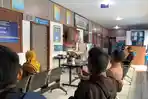 Warga-puji-pelayanan-SIM-di-Polres-Maros.jpg