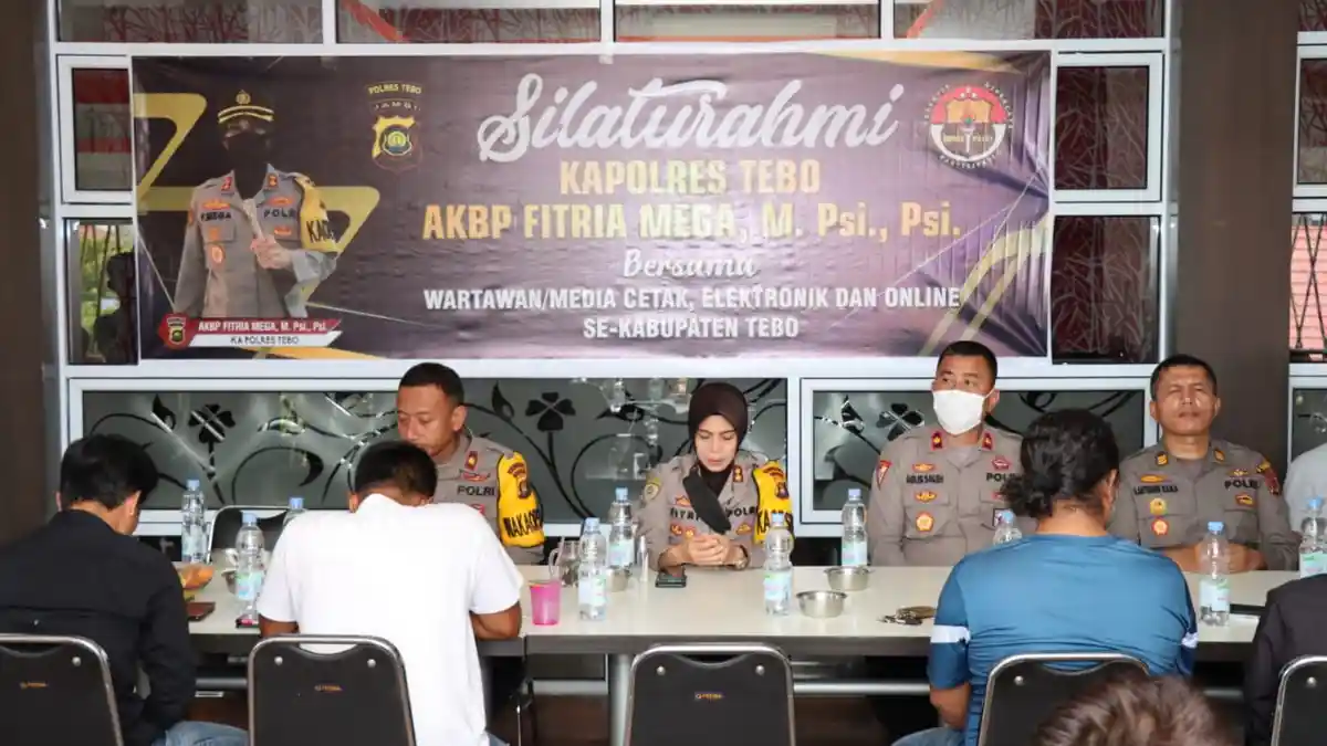 Kapolres Tebo Ajak Wartawan Ngopi Bareng, Ternyata Ini Tujuannya