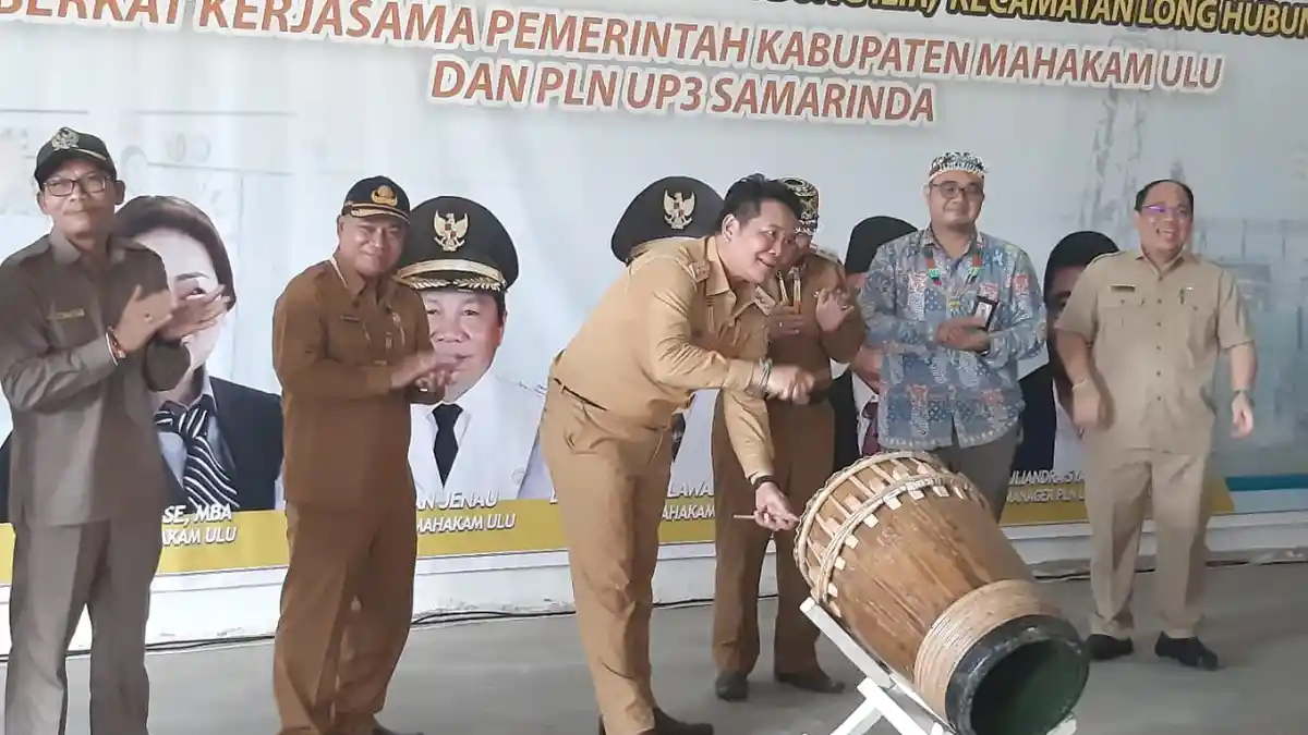Mulai Hari Ini, Listrik Sudah Bisa Dinikmati 12 Jam Di Kampung Long Hubung, Mahakam Ulu 
