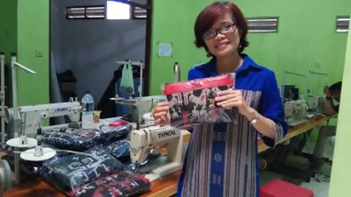 Mau Dapat Tas Tenun Ikat Cantik Dipadu Kulit? Ayo Kunjungi Citra Buana