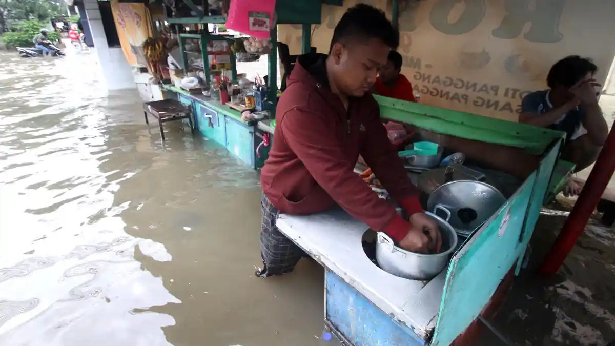 Novi Korban Banjir, Tiga Anaknya Jadi Piatu