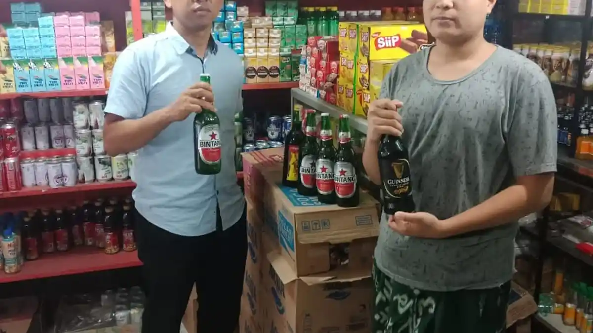 Gelar Operasi Pekat, Polsek Kawasan Pelabuhan Samarinda Sita Miras Ilegal
