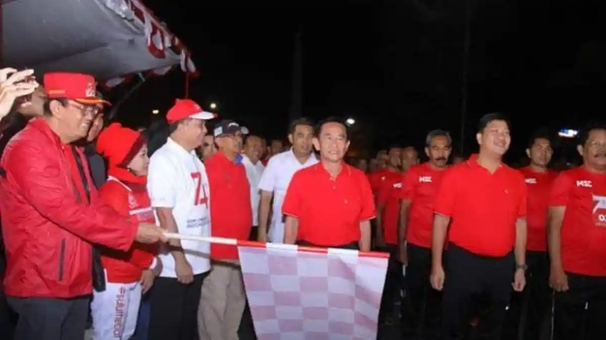 Jajal Gerak Jalan 45 Km, Wagub Sulut Steven Kandouw Libas Tanjakan Terpanjang dengan Santai