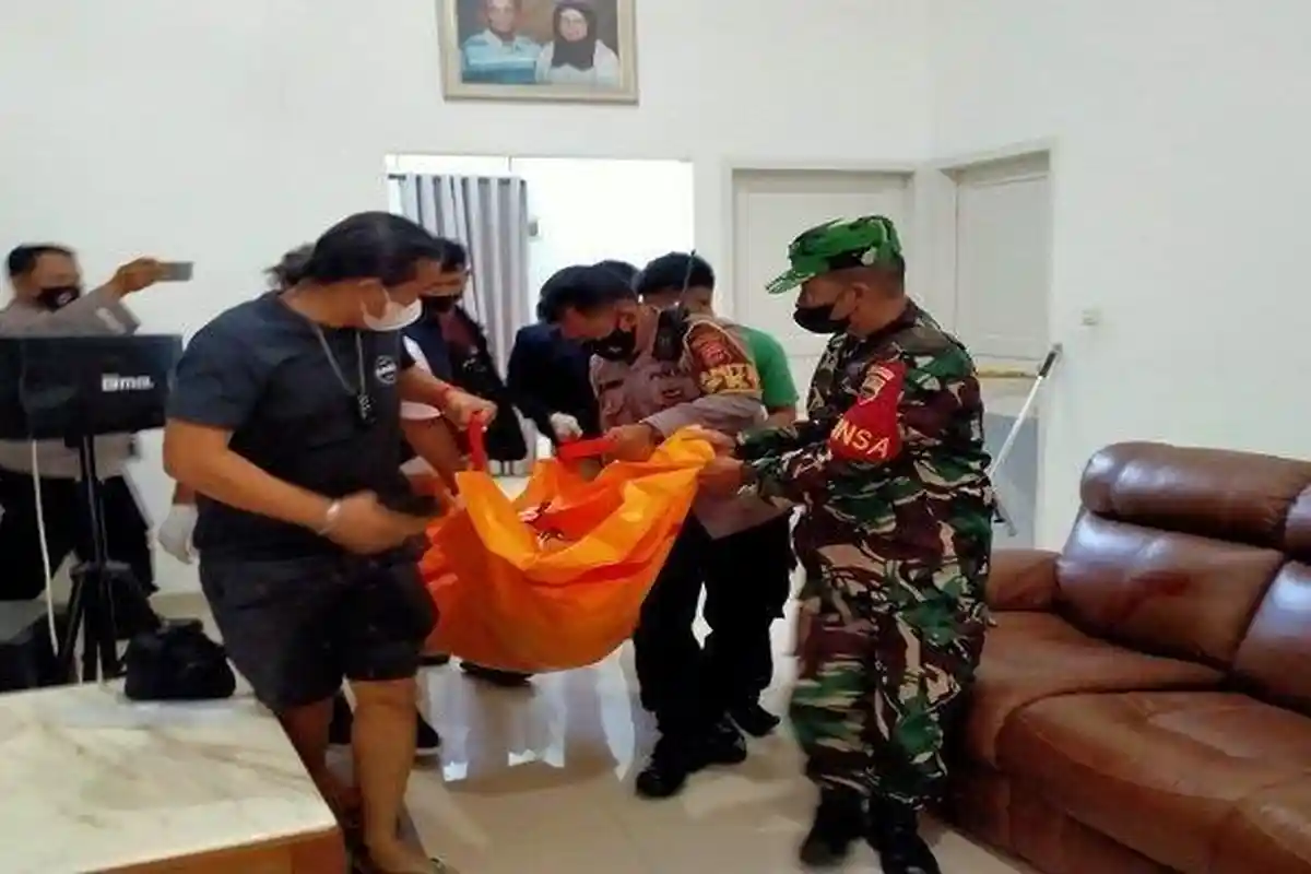 Detik-detik Pengusaha Elpiji Dibunuh Perampok, Keluarga Disekap, Saat Terjadi Ada yang Sedang Sholat