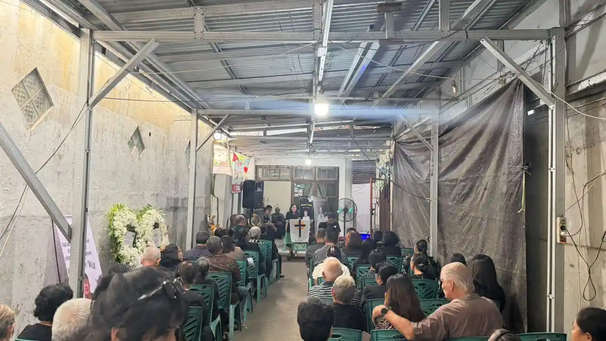 Tangis Keluarga Pecah, William Thio Korban Kecelakaan Maut di Depan Korem Manado Dimakamkan Hari Ini