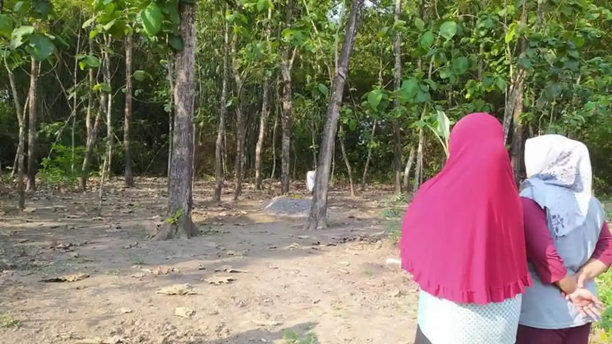 Sebuah Makam di Pengkol, Tanon, Sragen Ada di Tanah Milik Pribadi, Warga Sekitar Menolak