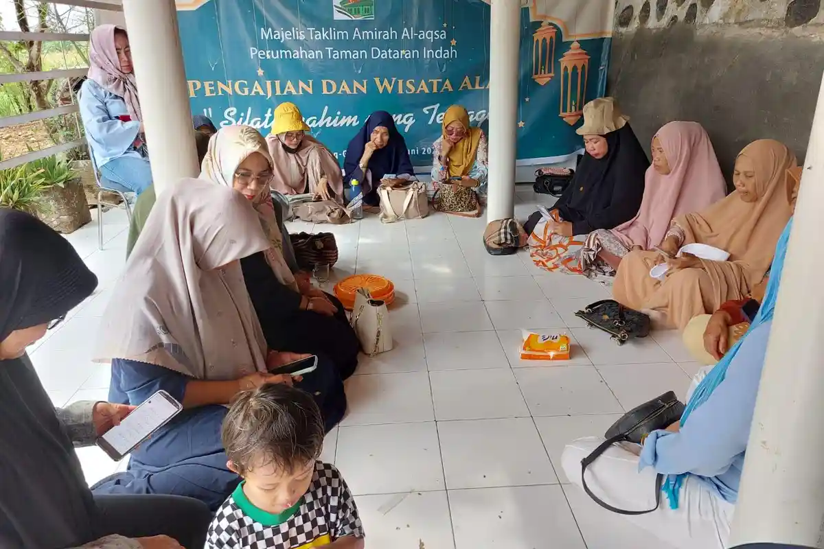 Majelis Taklim Amirah Al-Aqsa Gelar Pengajian Setiap Bulan