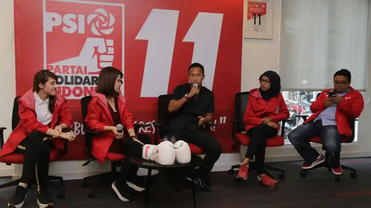 Sambangi DPP PSI, Petinju Daud Yordan Ungkap Rasa Bangga