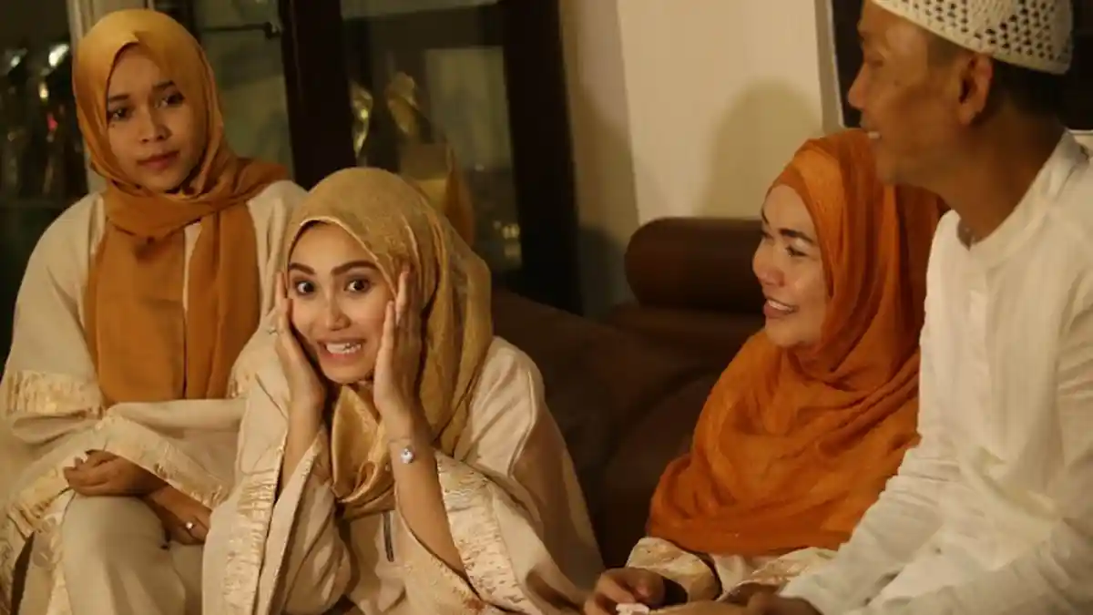 Ini Doa Ayah Rozak dan Umi Kalsum untuk Ayu Ting Ting