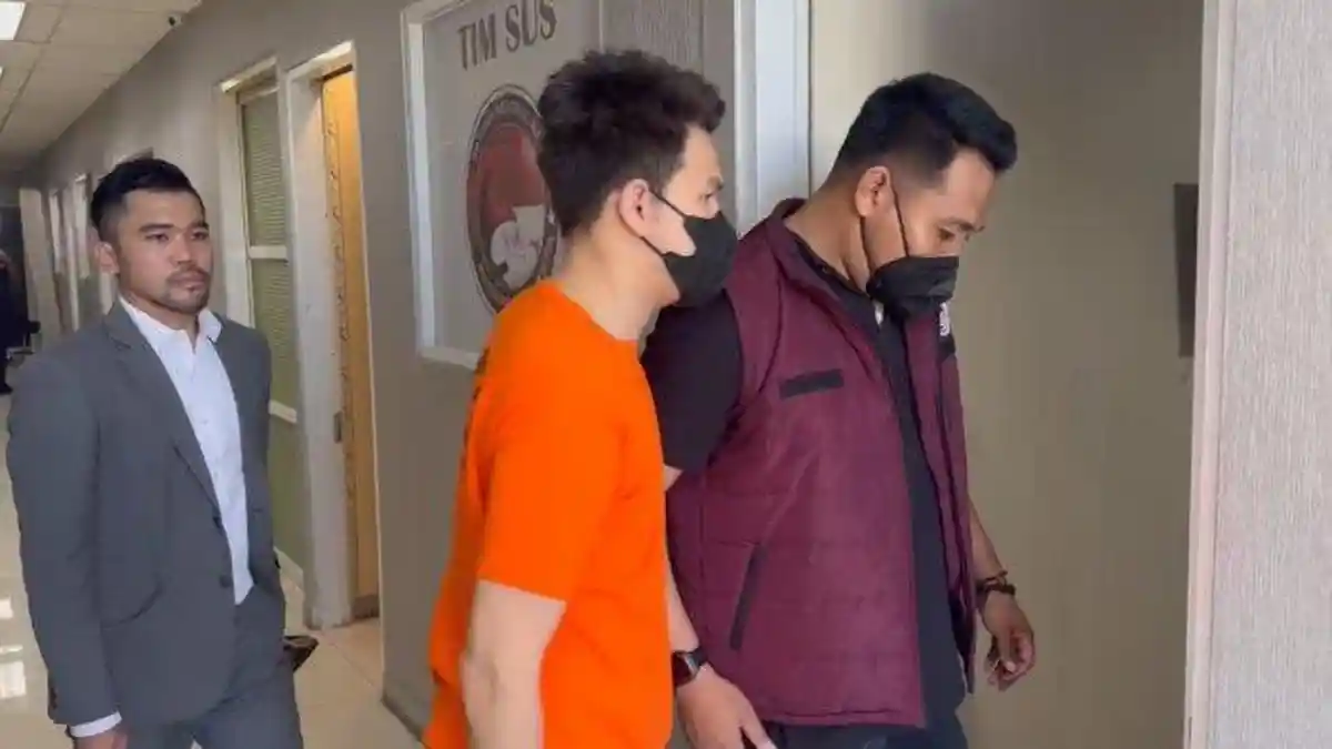 Jonathan Frizzy Kini Jadi Tersangka Sebagai Dalang Penyelundupan Vape Obat Keras