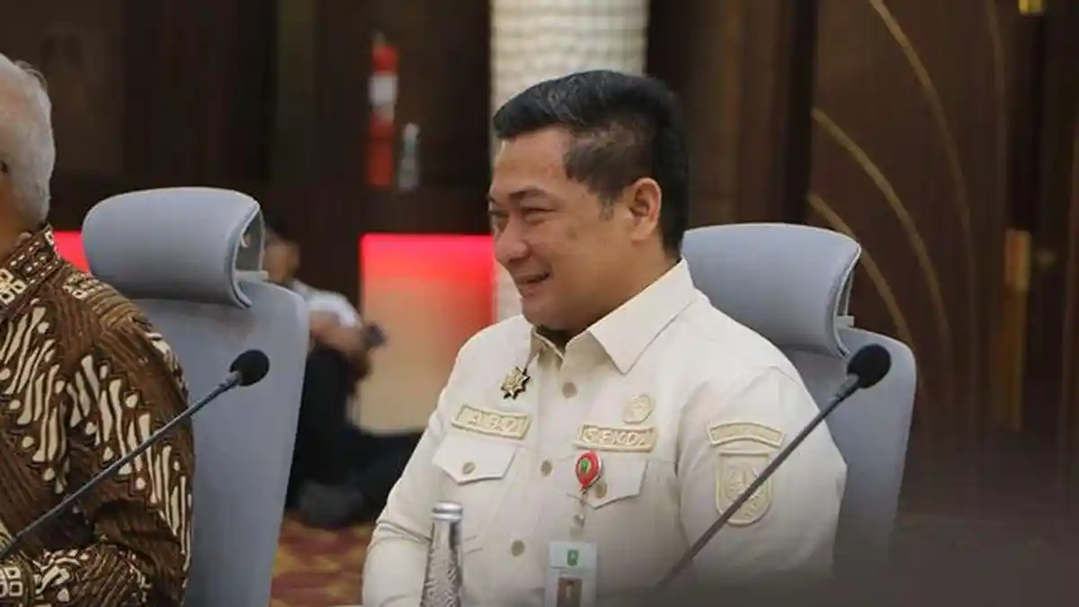 Pemprov Riau Segera Surati Rektor Unilak dan UIR, Jadwalkan Dialog ...