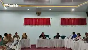 Pertemuan-Komisi-IV-DPRD-Sragen-Manajemen-PT-Combine-Will-Industrial-Indonesia-3.jpg