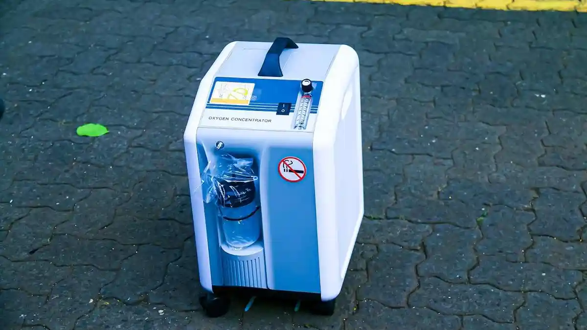 Gandeng Kemenkes dan IDI, SMBC Salurkan 100 Unit Oxygen Concentrator ke 19 Provinsi