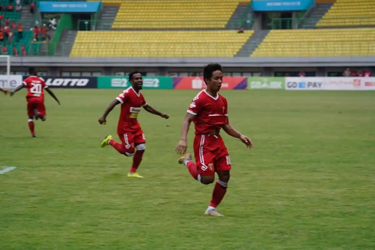 Anomali Perseru Badak Lampung FC: Jago Tandang, Melempem di Kandang