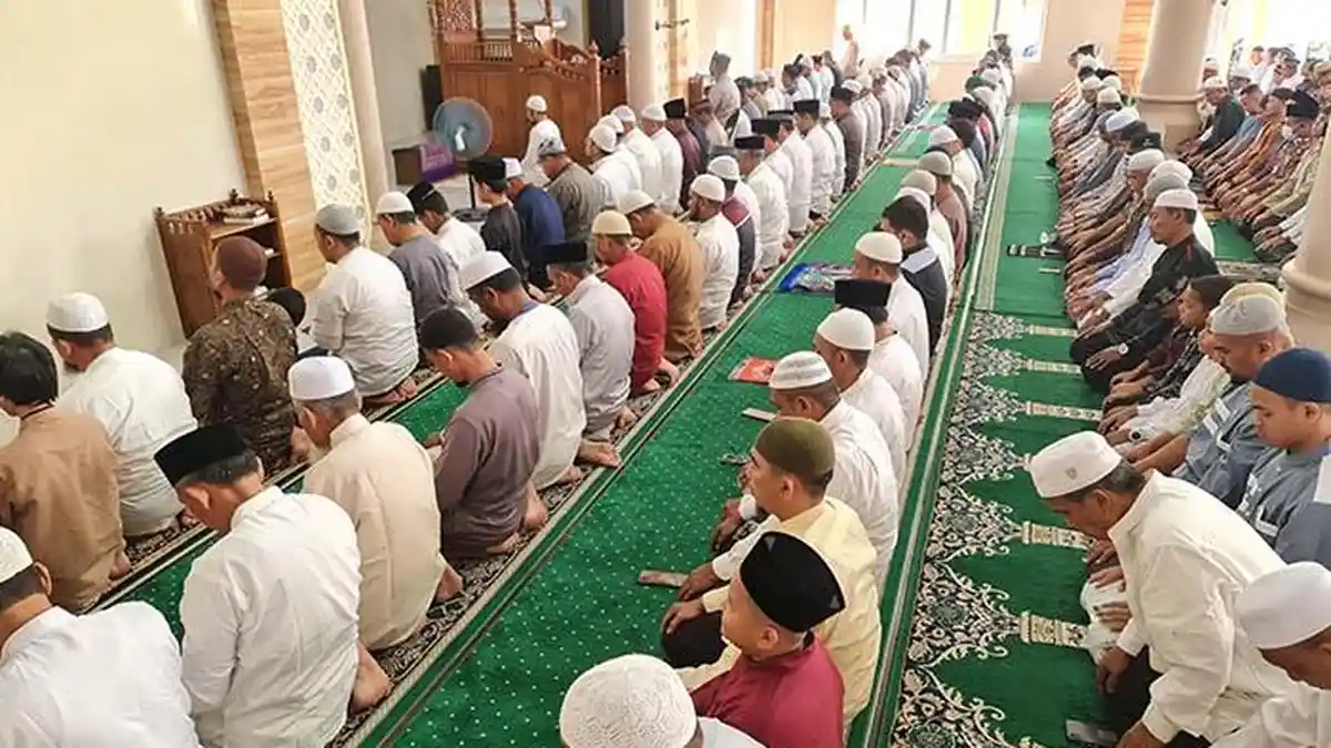 Tata Cara Mengerjakan Shalat Witir 3 Rakaat, Ini Bacaan Niat dan Doa Sesudahnya