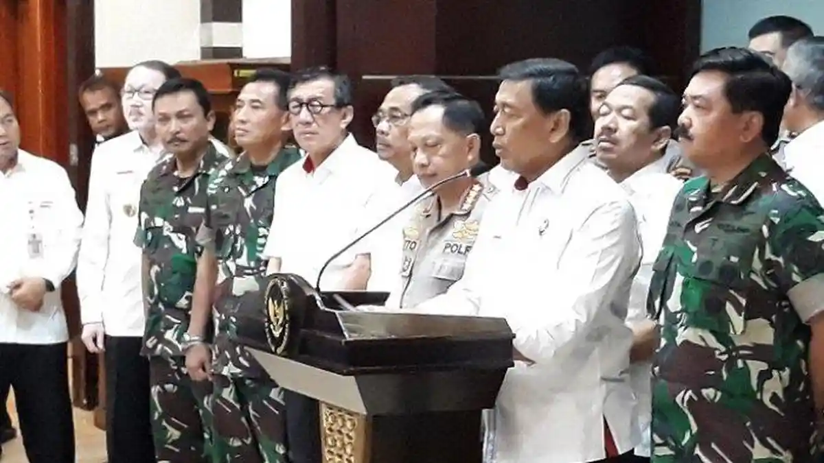 Tanggapi 'People Power' Amien Rais, Wiranto akan Bentuk Tim Hukum Nasional: Tidak Bisa Dibiarkan