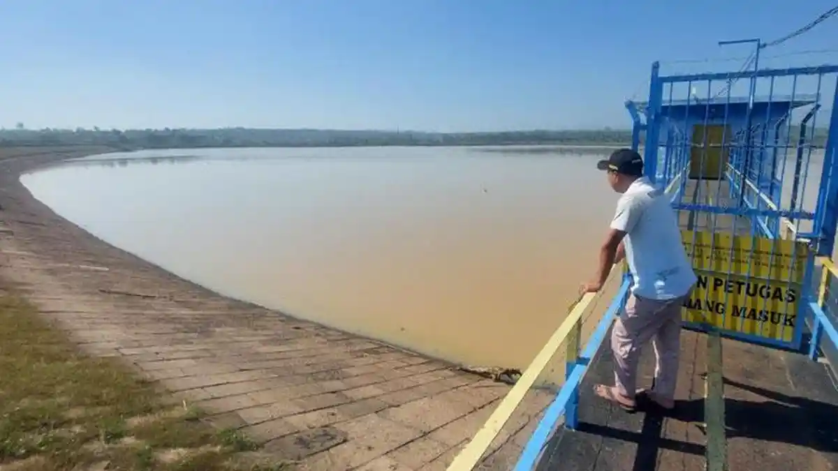 Volume Air Waduk Dawuhan Madiun Mulai Surut,  Pasokan Air Diyakini Memadai