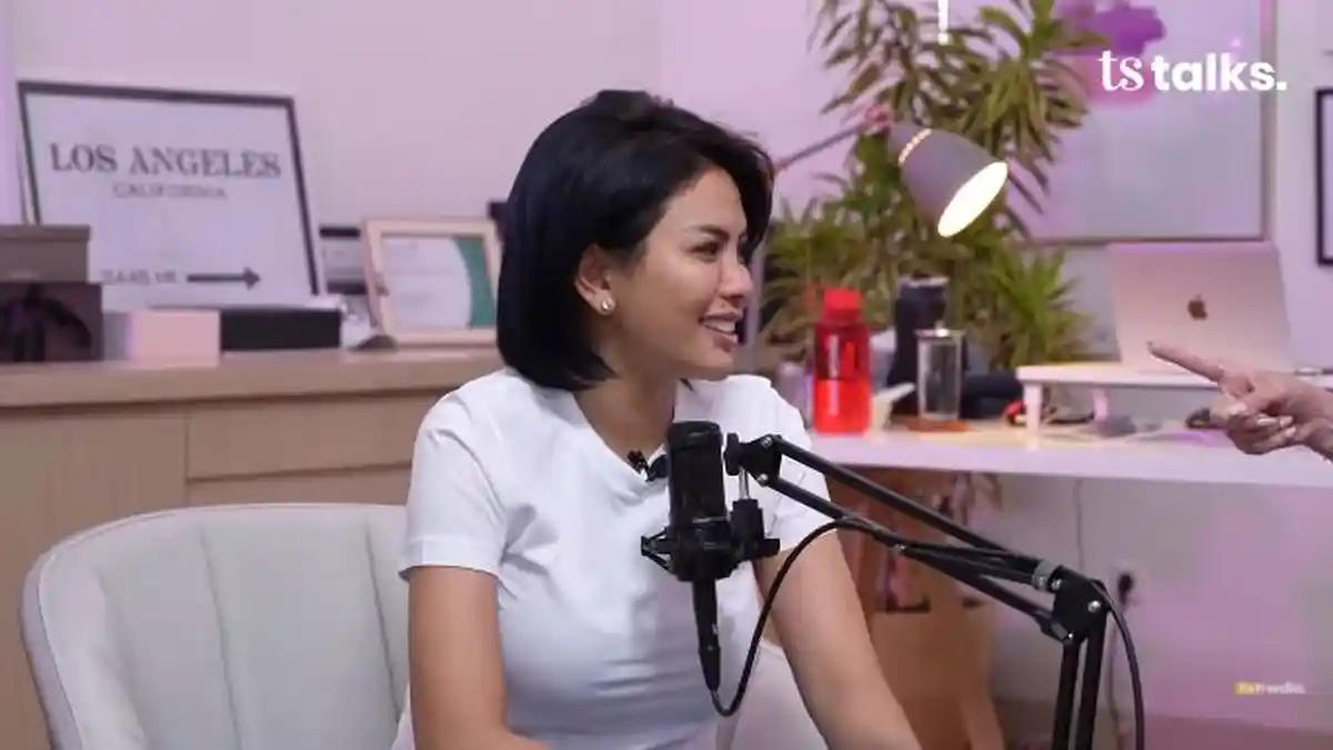 Dikawal 40 Jaksa, Nikita Nirzani Sudah Menebak Akhirnya Masuk Bui, Fitri Salhuteru: Kita Ketawa Aja