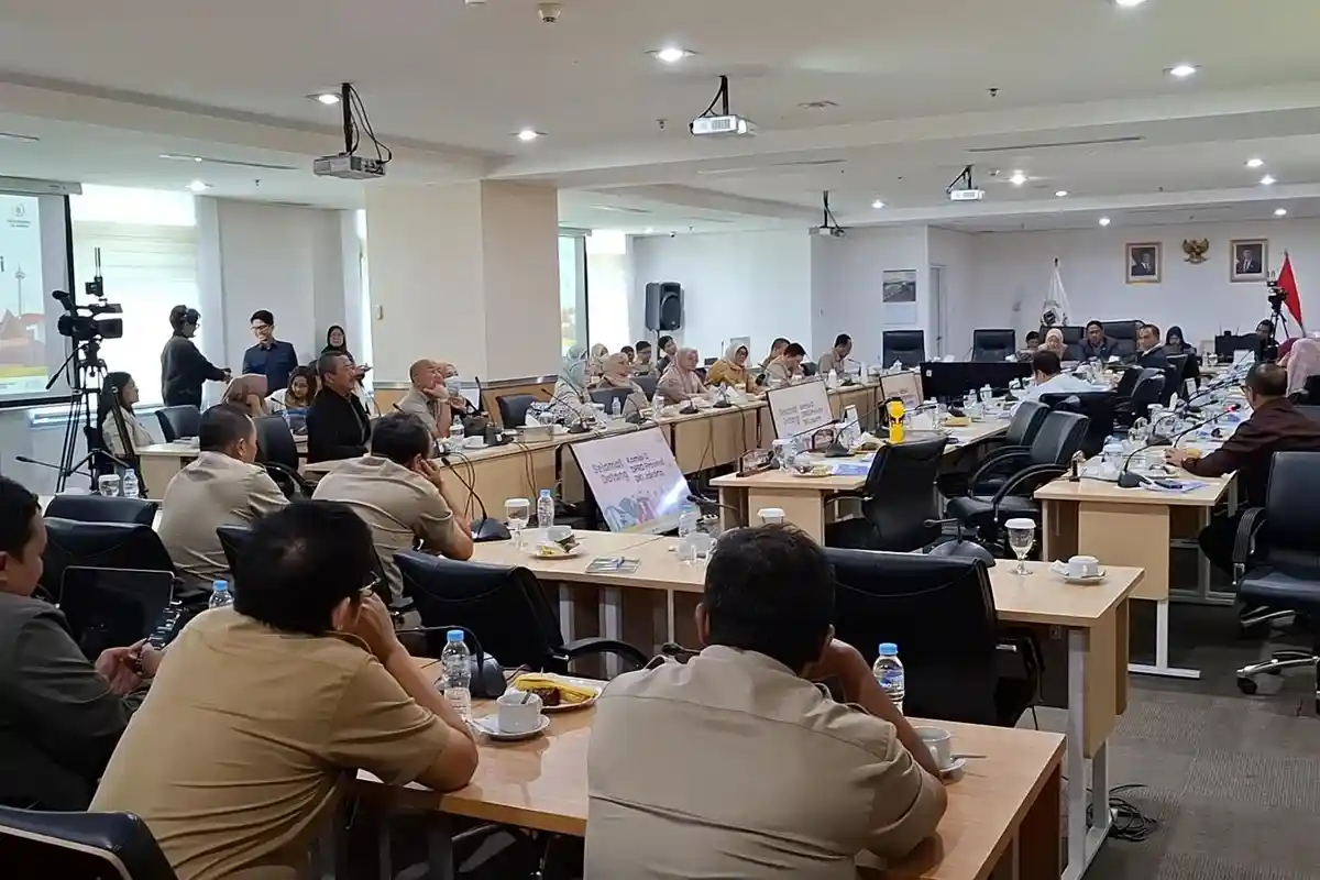 Program Bulky Waste Dinilai Positif, DPRD DKI Tekankan Pentingnya Peran Warga dan Perangkat Wilayah