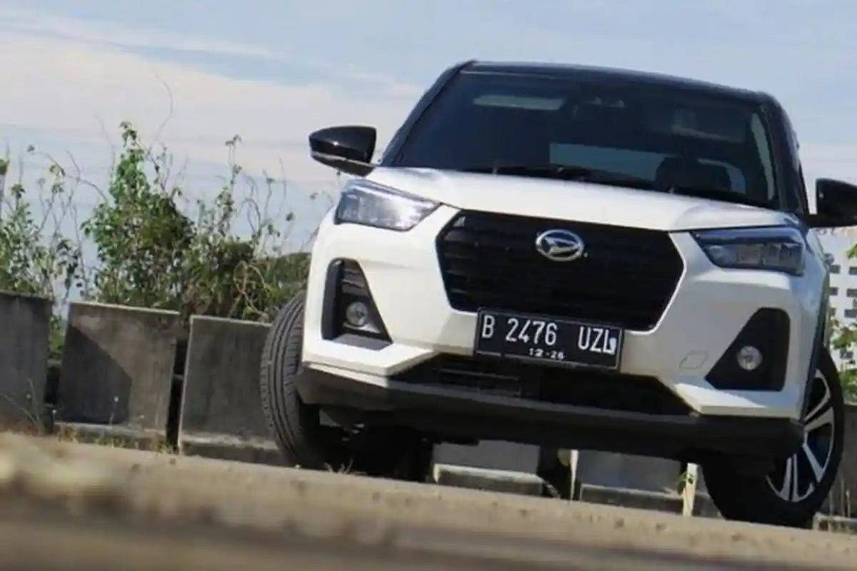 Mobil Keren Rocky Irit Bahan Bakar, Modal Rp 20 Juta Sampai Rp 30 Jutaan Sudah Masuk Garasi