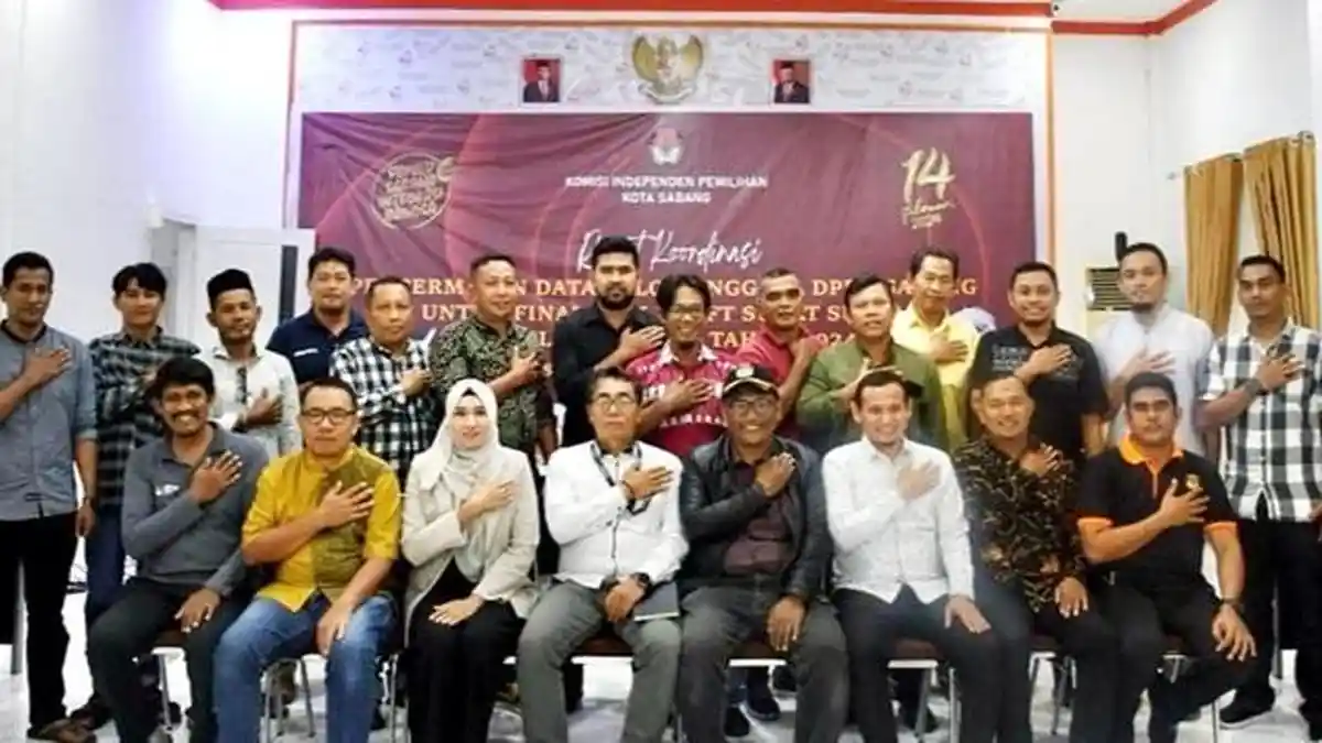KIP Kota Sabang Tetapkan 227 Caleg DPRK dalam DCT Pemilu 2024, Mereka dari 14 Parnas dan 2 Parlok