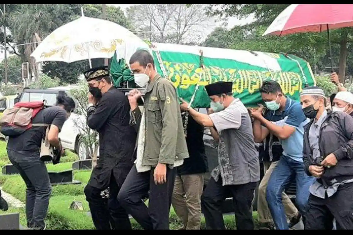 Doddy Sudrajat Bakal Ajak Gala Sky ke Makam Kakeknya Vanessa Angel