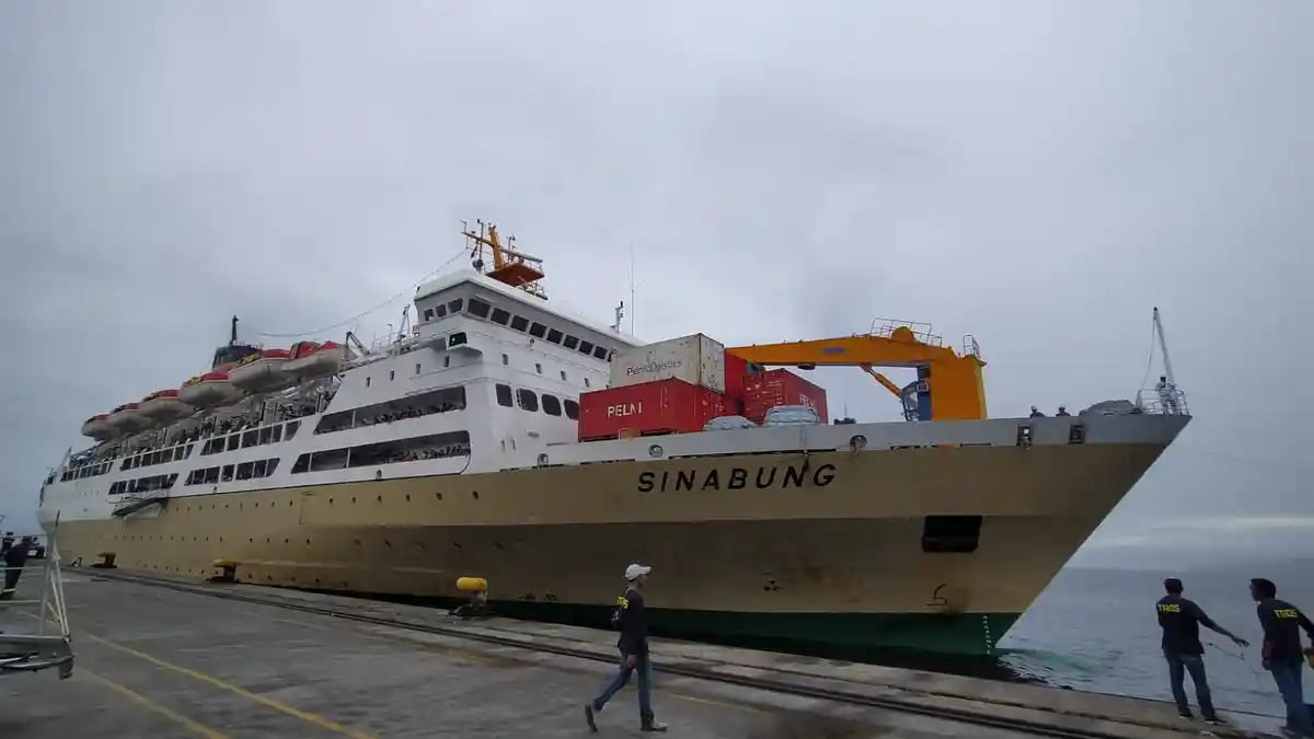 Cek Jadwal Kapal Pelni Rute Babang - Ternate di Sini, Ada KM Sinabung di Akhir Juni 2025