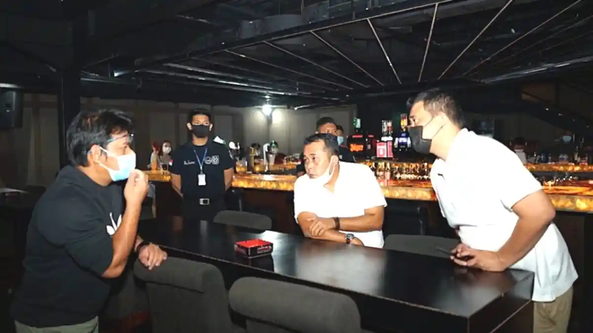 Mantu Presiden Jokowi Masuk Lokasi Hiburan Malam Dengarkan Dentuman Musik, Lakukan Ini ke Pengelola