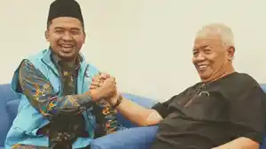 gelora-ntb-ozi-pdip-rachmat.jpg