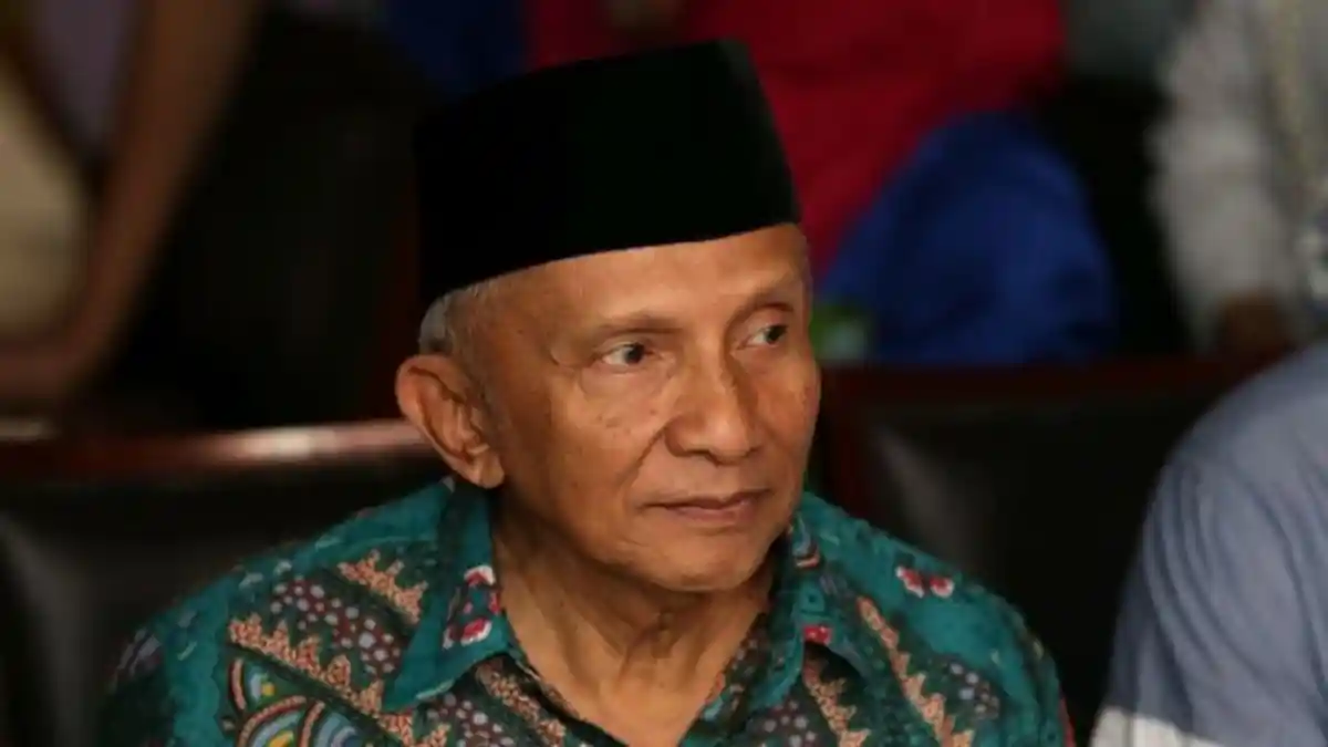 Amien Rais Diperiksa Polisi terkait Kasus Hoaks Ratna Sarumpaet