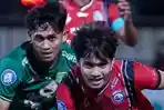 Laga-Persebaya-Surabaya-vs-Arema-FC-berakhir-1-0-pada-laga-tunda-pekan-ke-28-Liga-1-2022.jpg