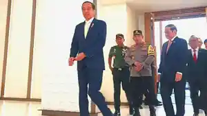 20240310_Jokowi_ketua-umum-Golkar_tiga-menteri_ketua-MPR.jpg