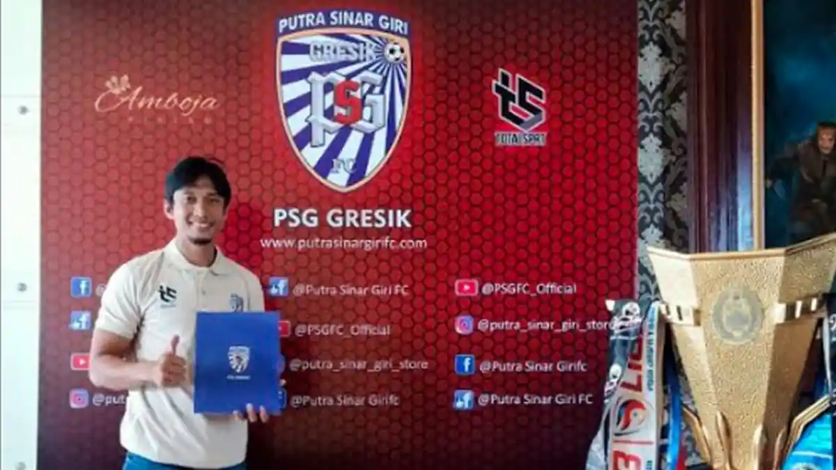 Arif Suyono 'Si Keceng' Berseragam PSG Gresik, Presiden The Last Girton Harap Tim Bisa Bersaing