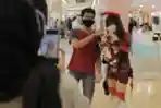 Melihat Cosplayer Berkumpul di Acara COS-HYPE