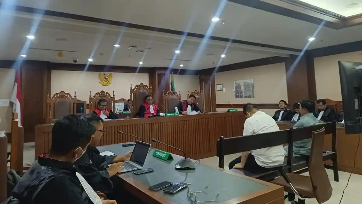 Suap Pengajuan Dana PEN, Bupati Muna dan Ketua DPC Gerindra Divonis 3 Tahun Penjara