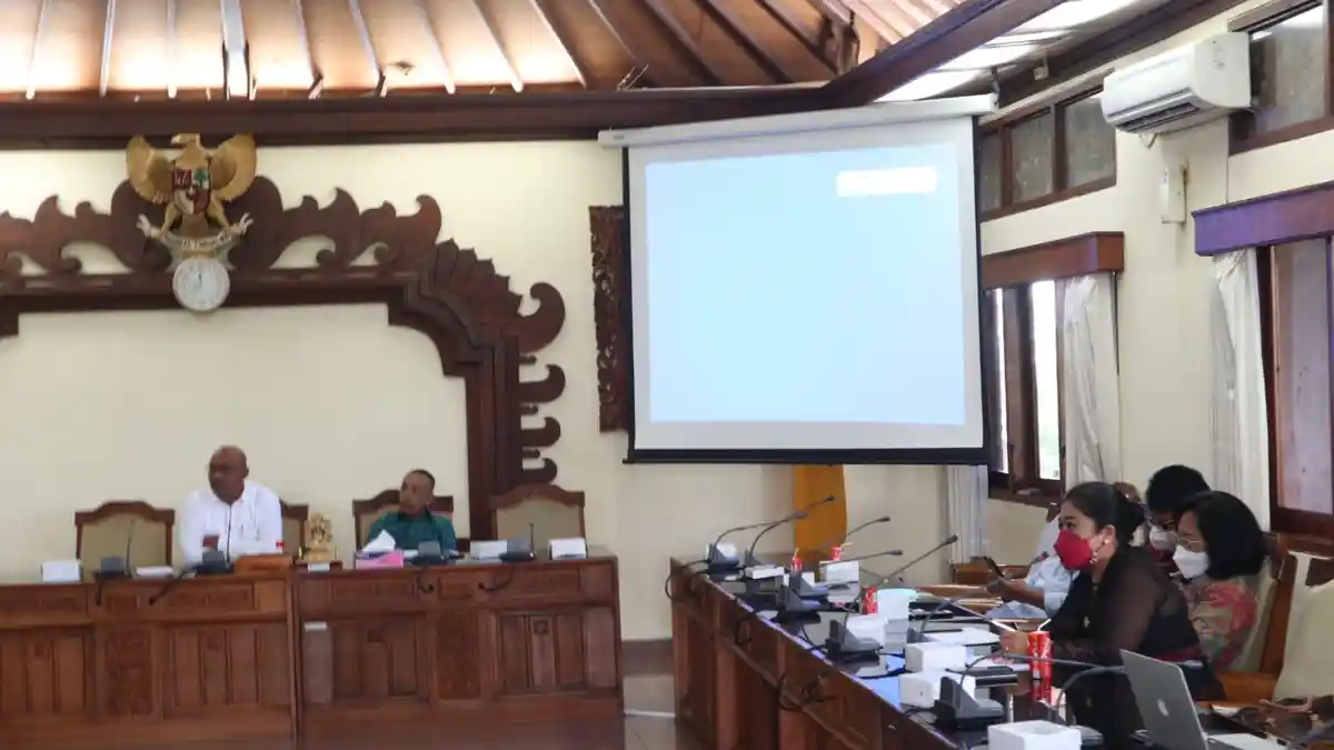 Rapat di DPRD Bali, Dirut RSJ Provinsi Ungkap Jumlah Pengidap ODGJ di Bali Tertinggi di Indonesia