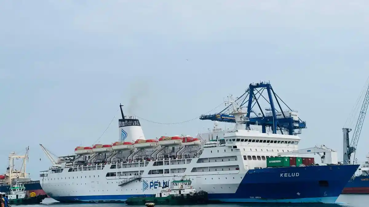 Pelni Angkutan Logistik, Membawa Pedasnya Cabai Merah dari Sumut ke Kota Batam