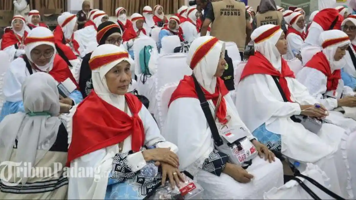 4 Berita Populer Sumbar: Perjuangan Haji Penjual Baju Bukittinggi hingga Macet Sitinjau Lauik