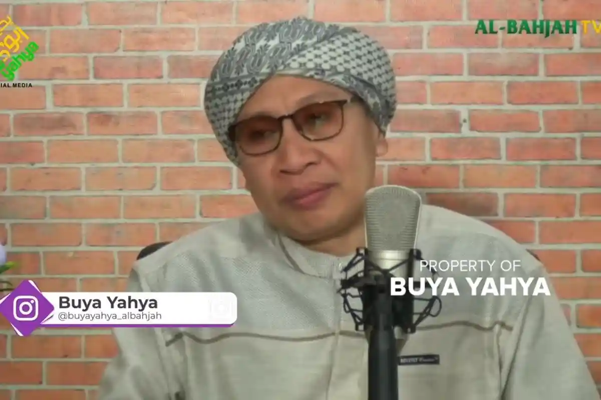 Doa Dibaca Rasulullah SAW Kala Berpakaian, Buya Yahya Jelaskan Perlindungan Allah SWT