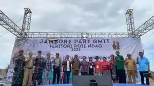 Bupati-Rote-Ndao-buka-jambore-part-GMIT.jpg