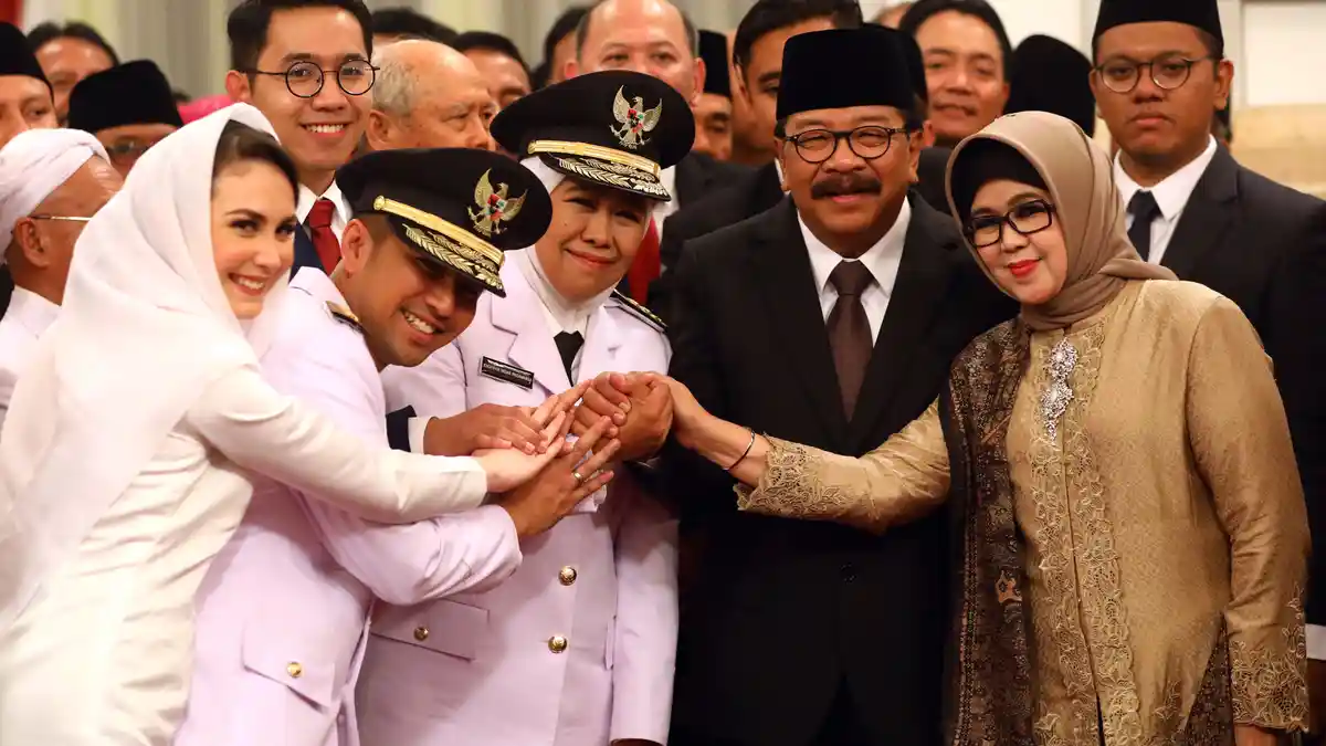 Arumi Bachsin Bakal Curi Ilmu Dari Emil Dardak Demi Kemajuan Dekranasda Jawa Timur