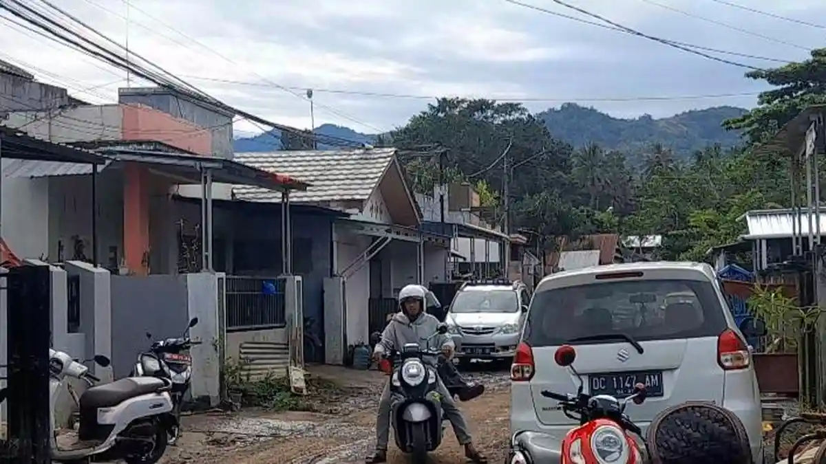 Pascabanjir, Warga Tarambang Mamuju Krisis Air Bersih