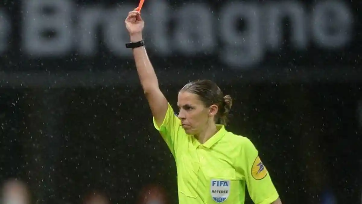Daftar Nama 36 Wasit Piala Dunia 2022 Qatar, Ada Tiga Wasit Wanita