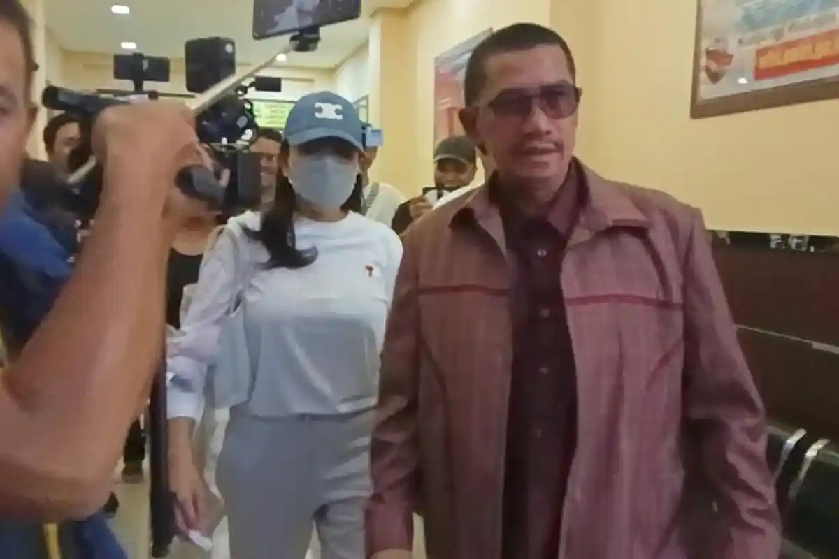 Nikita Mirzani Tegaskan Pelaporan terhadap Vadel Badjideh, Bentuk Kasih Sayangnya Kepada Lolly