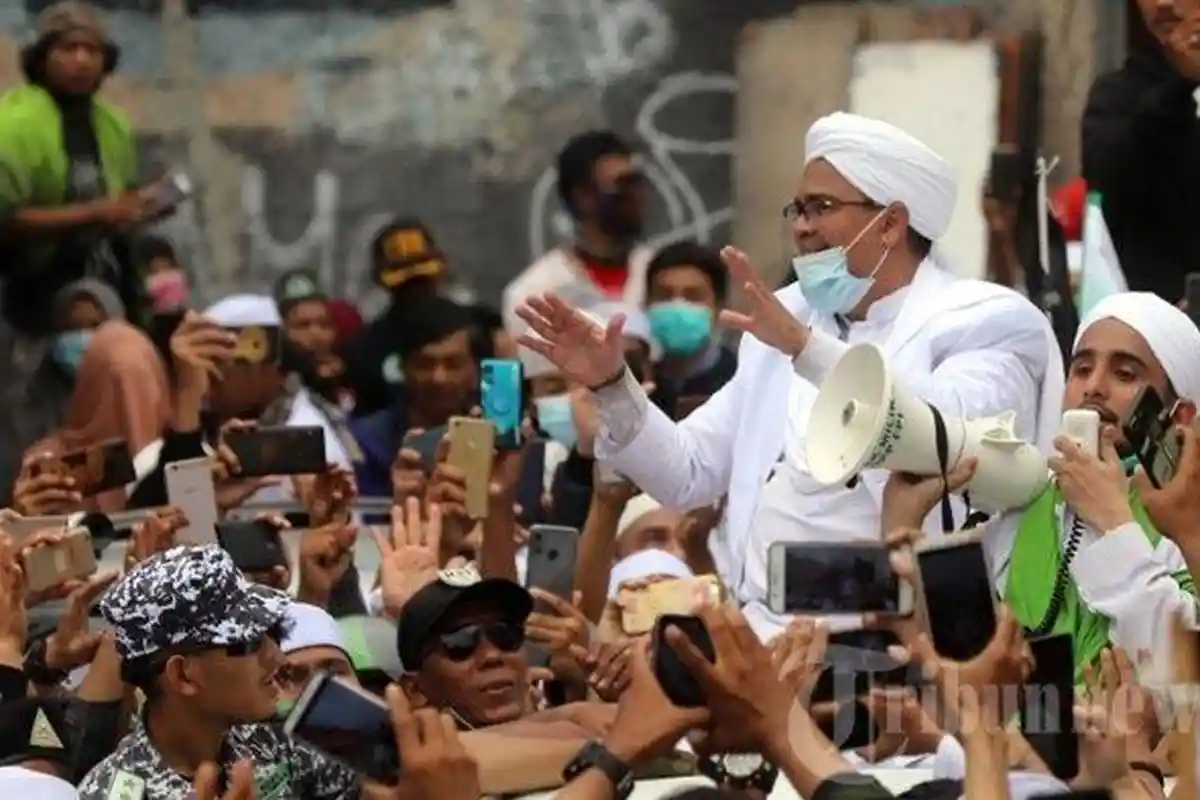 Dampak Kerumuman di Acara Rizieq Shihab di Petamburan, 30 Orang Dinyatakan Positif Covid-19