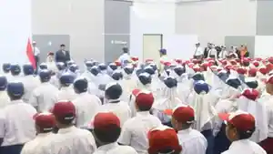 Riris-Risma-Ajiningrum-bekerja-sebagai-pegawai-negeri-sipil-PNS-berhasil-menangkan.jpg