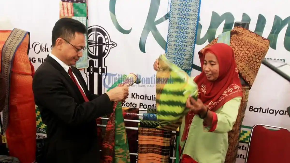 Puluhan Stan Meriahkan Pontianak Expo 2018 di PCC - edi-kamtono_20181019_190446.jpg