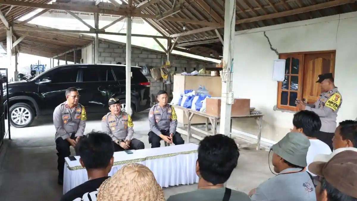 Kapolres Gianyar Ajak Petani Ikut Jaga Pilkada Kondusif